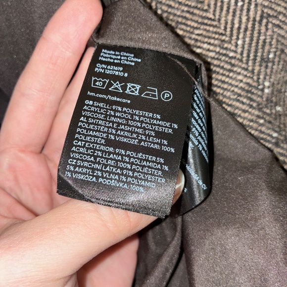 H&M Trench Coat - Picture 6 of 6